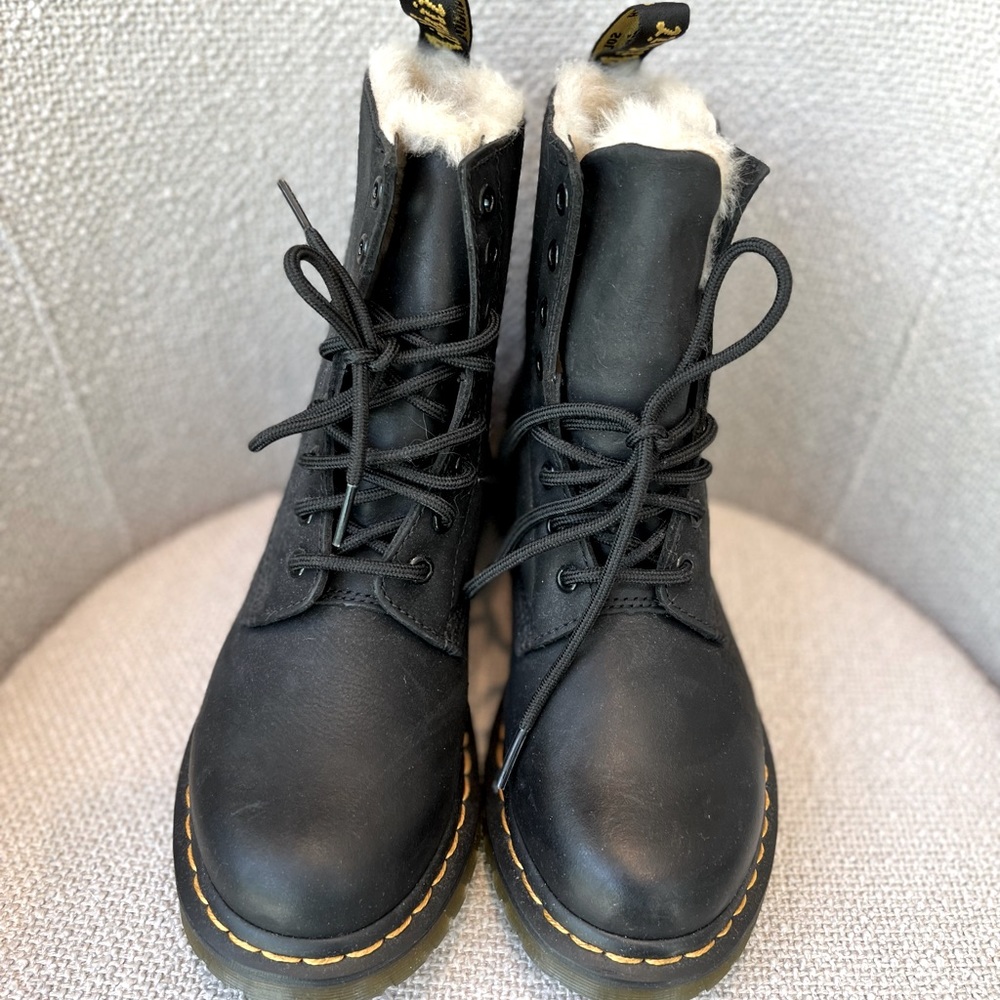Dr. Marten Boots never worn. No box size 7
